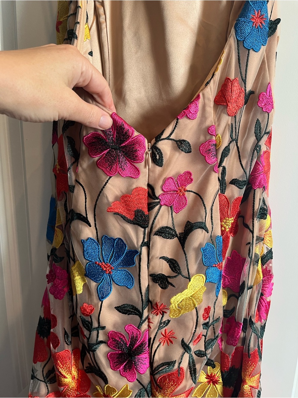 Milly Size 6 - Floral Embroidered Halter Midi Dress - Pink Multicolor - Picture 9 of 11